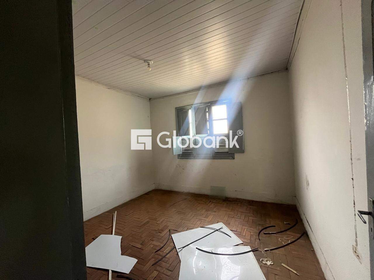 Casa 5 quartos à venda Centro 319m² Montes Claros MG: 