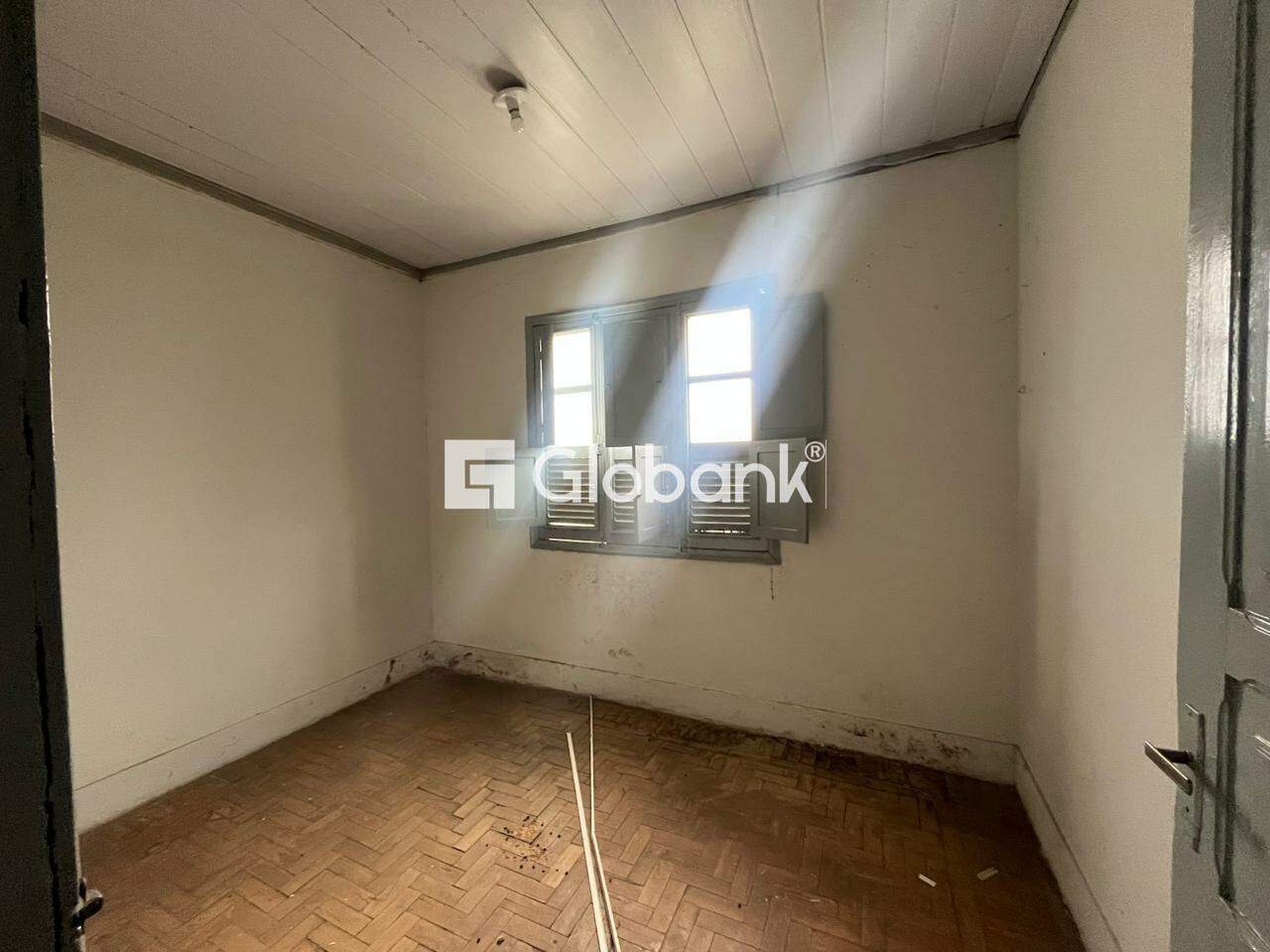 Casa 5 quartos à venda Centro 319m² Montes Claros MG: 