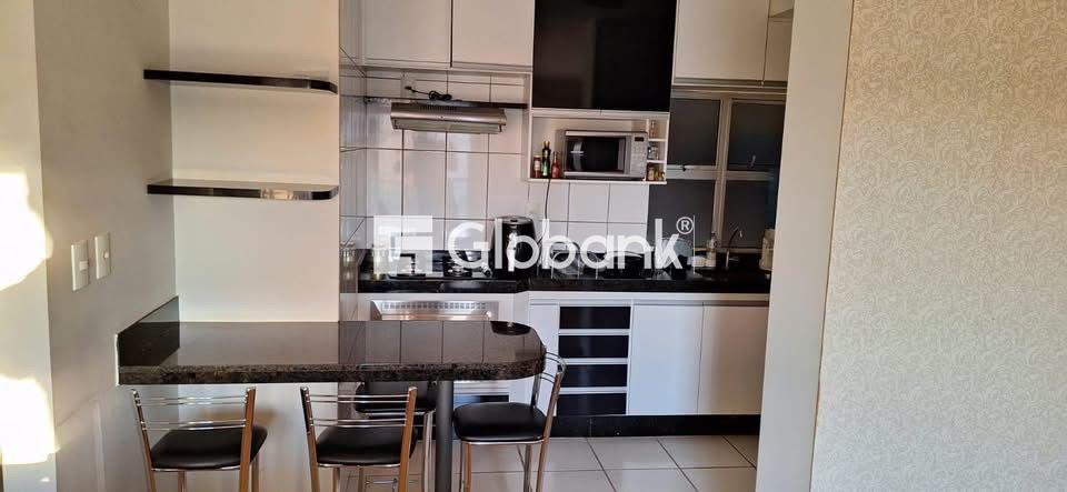 Apartamento 2 quartos à venda Centro 65m² Montes Claros MG: 