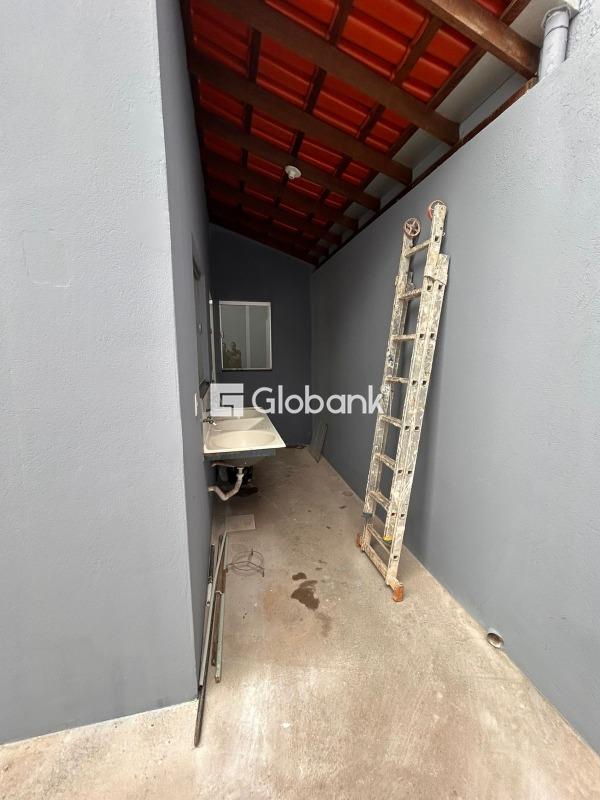 Casa 2 quartos à venda Independência 48,65m² Montes Claros MG: 