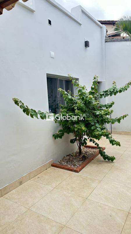 Casa 3 quartos à venda Edgar Pereira 120m² Montes Claros MG: 