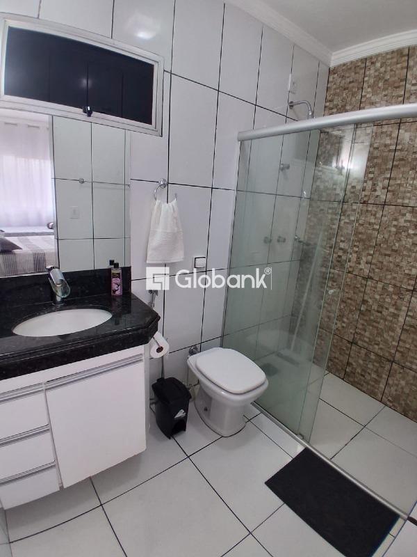 Apartamento 3 quartos à venda Centro 116m² Montes Claros MG: 