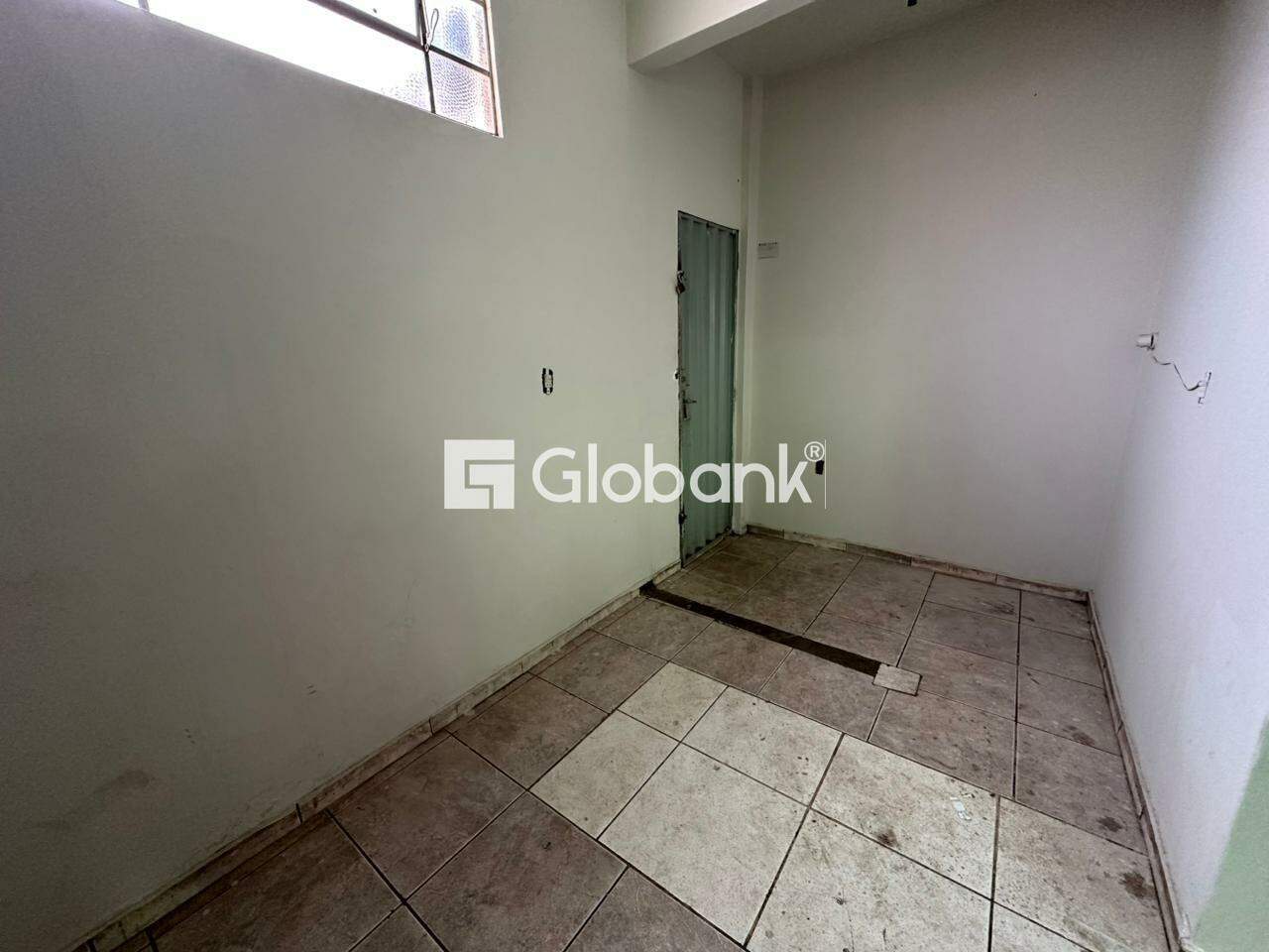 Kitnet 1 quarto para aluguel Alto São João 40m² Montes Claros MG: 