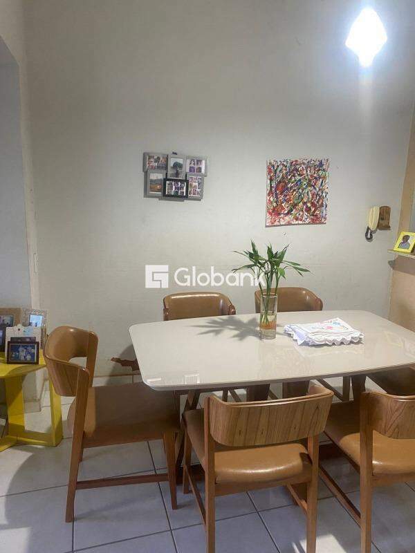 Casa 4 quartos à venda Santa Rita I 140m² Montes Claros MG: 