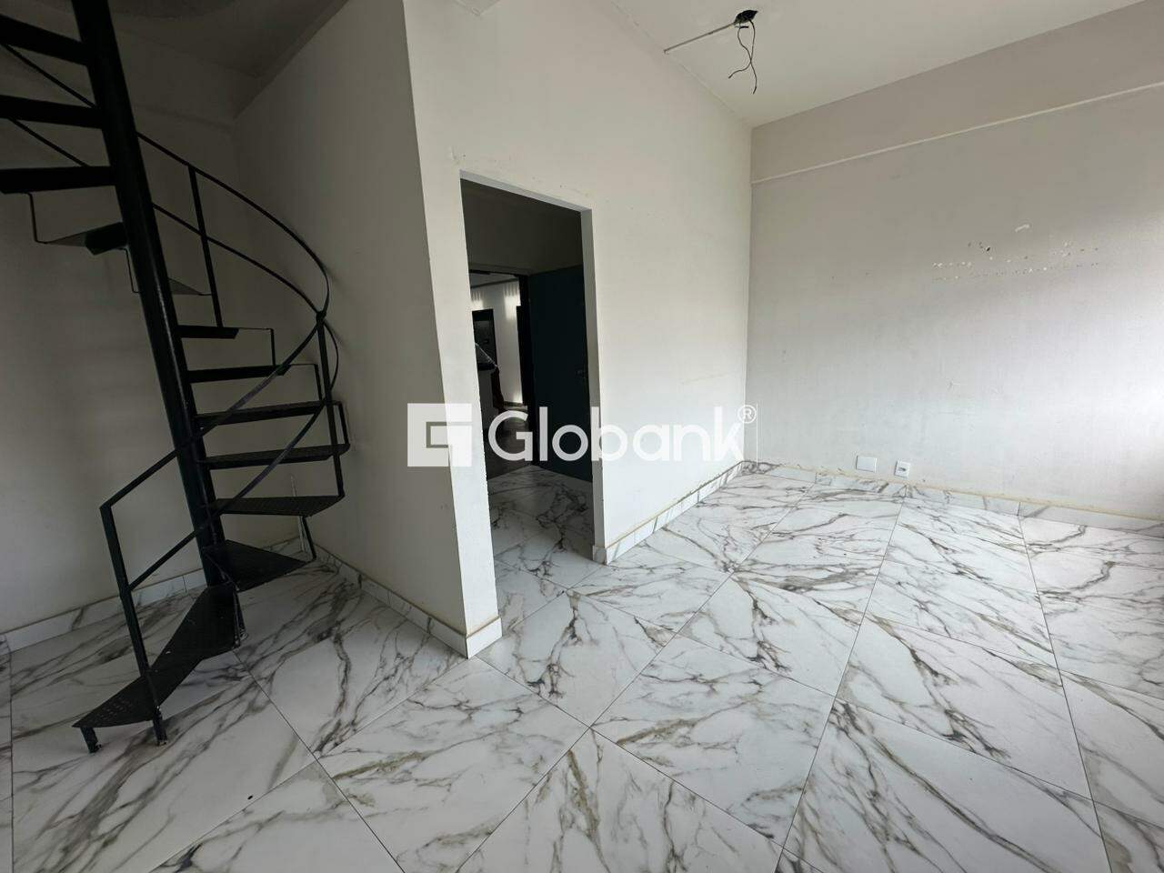 Sala comercial para aluguel Centro 48m² Montes Claros MG: Sala
