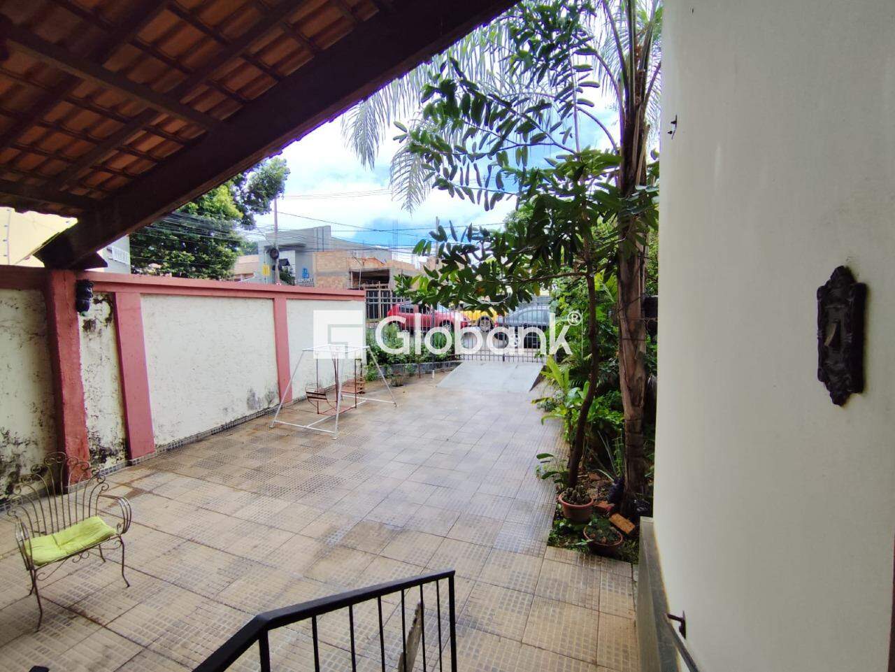 Casa 4 quartos à venda Funcionários 80m² Montes Claros MG: