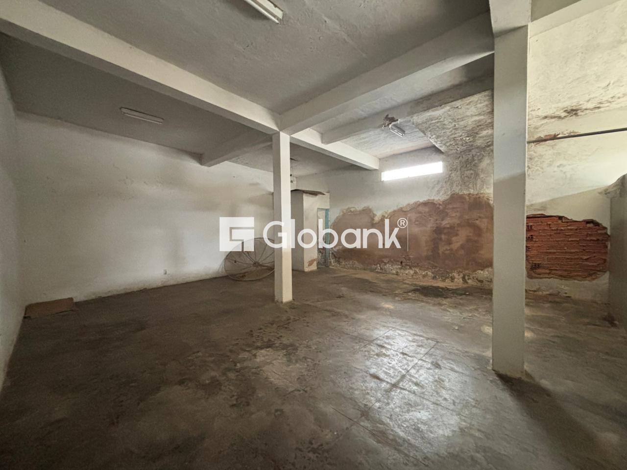 Ponto comercial para aluguel Cintra 30m² Montes Claros MG: 