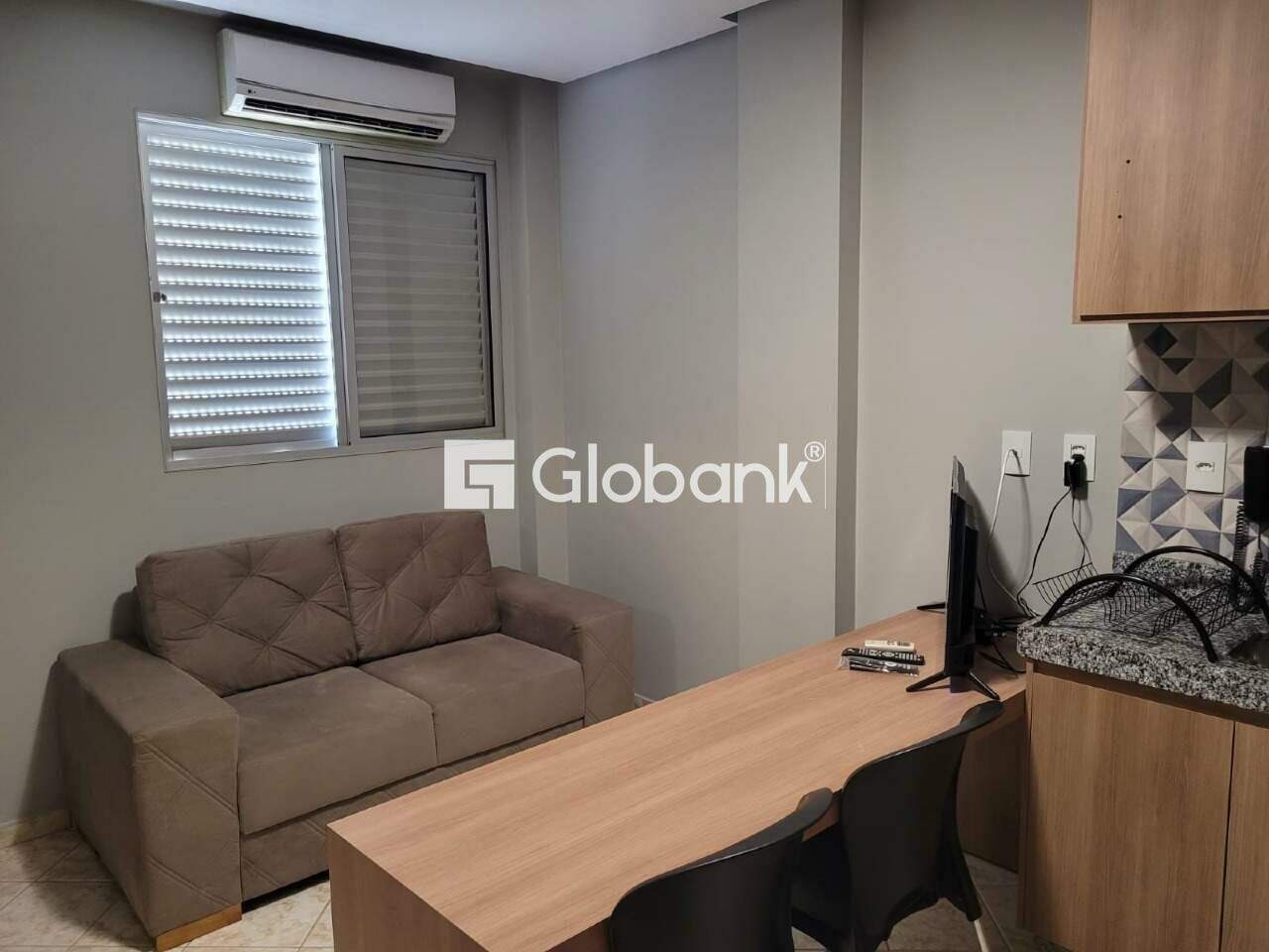 Kitnet 1 quarto para aluguel São José 31,12m² Montes Claros MG: 