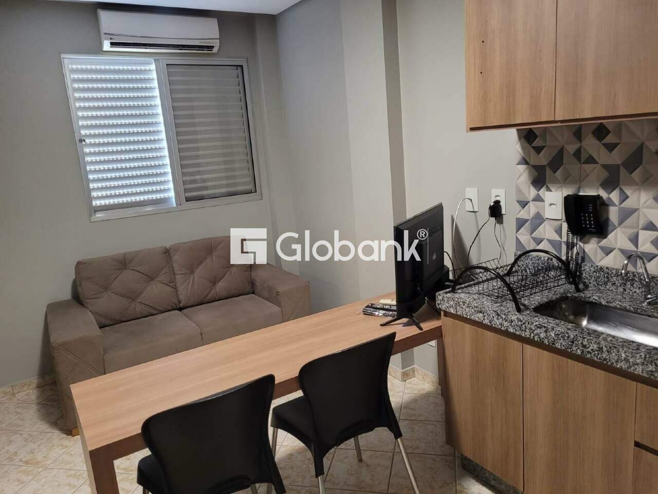 Kitnet 1 quarto para aluguel São José 31,12m² Montes Claros MG: 