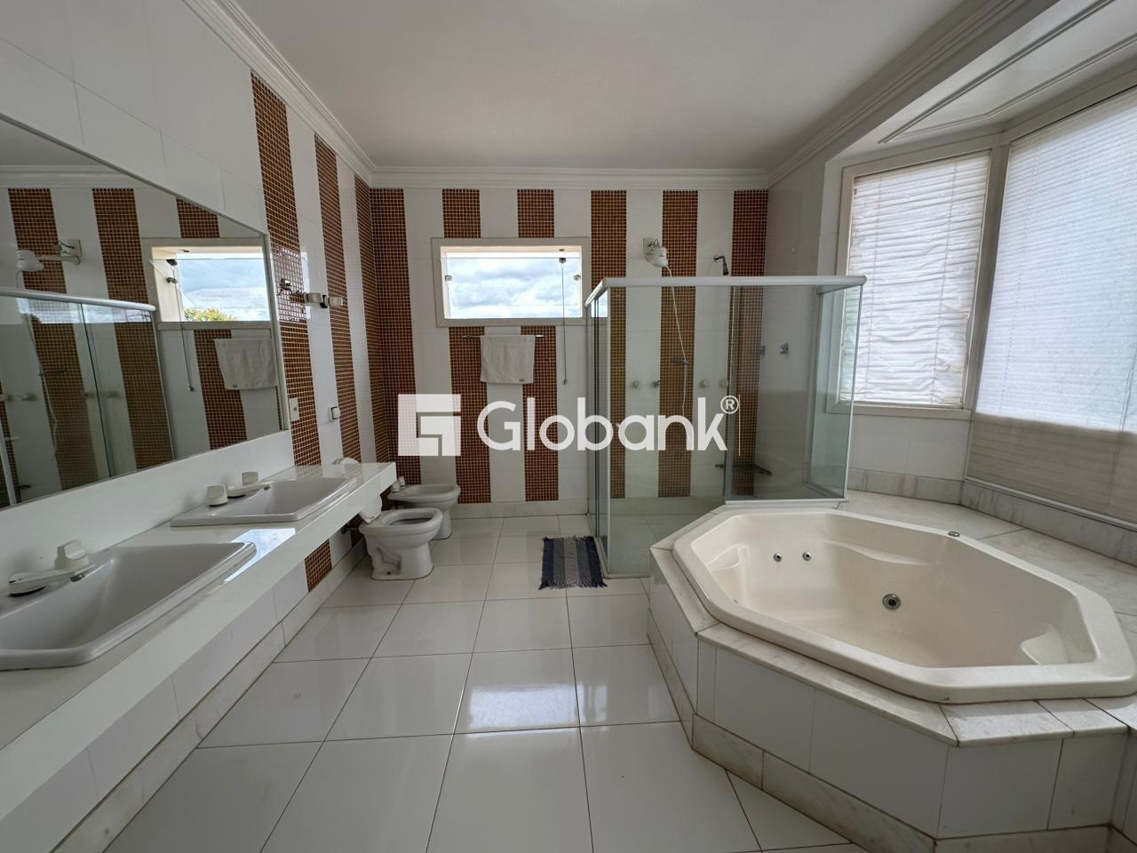 Casa 7 quartos para aluguel Ibituruna 460m² Montes Claros MG: Suíte master