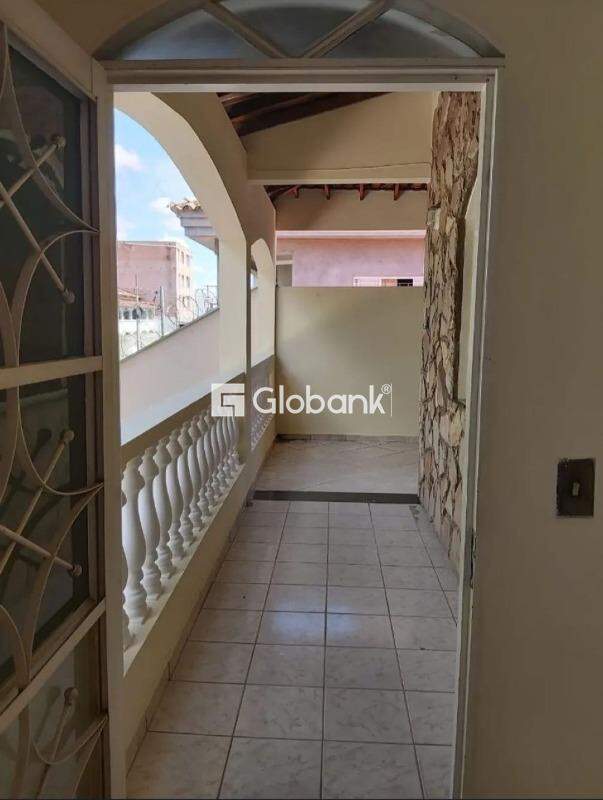Apartamento 4 quartos à venda Santo Expedito 160m² Montes Claros MG: 