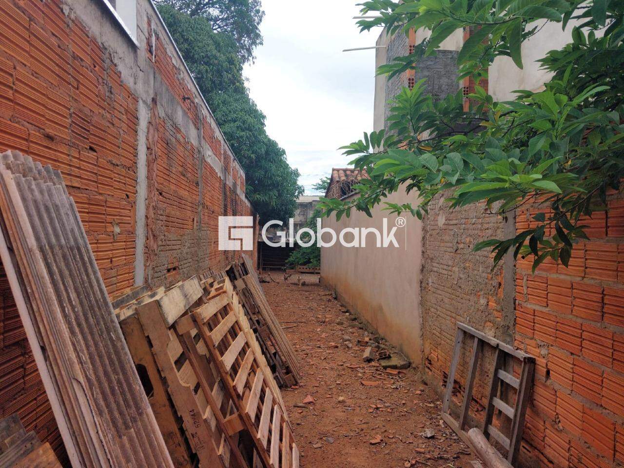 Terreno à venda Major Prates 180m² Montes Claros MG: 