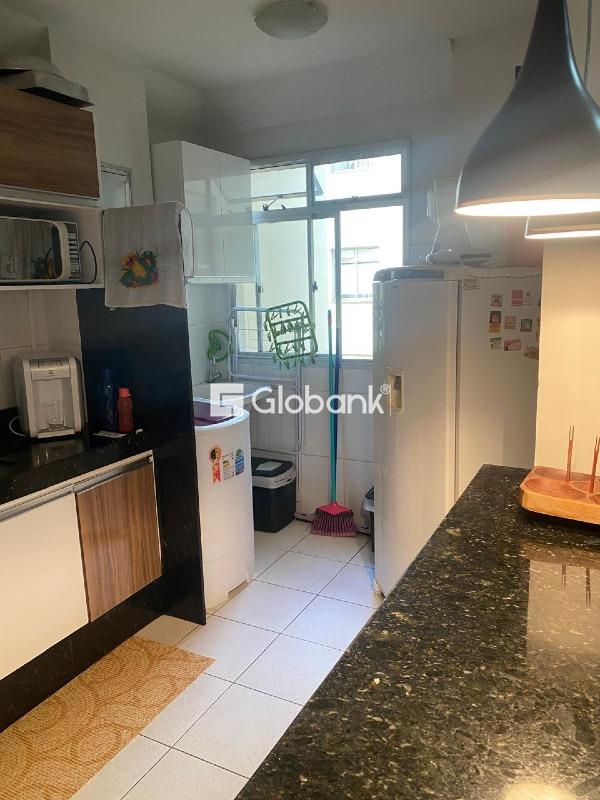 Apartamento 3 quartos à venda Edgar Pereira 70m² Montes Claros MG: 