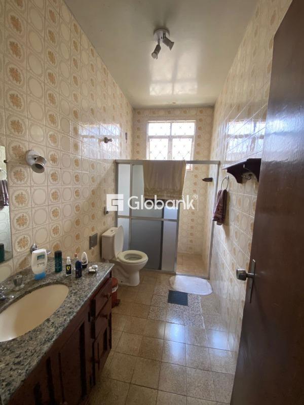 Casa 4 quartos à venda Todos os Santos 550m² Montes Claros MG: 