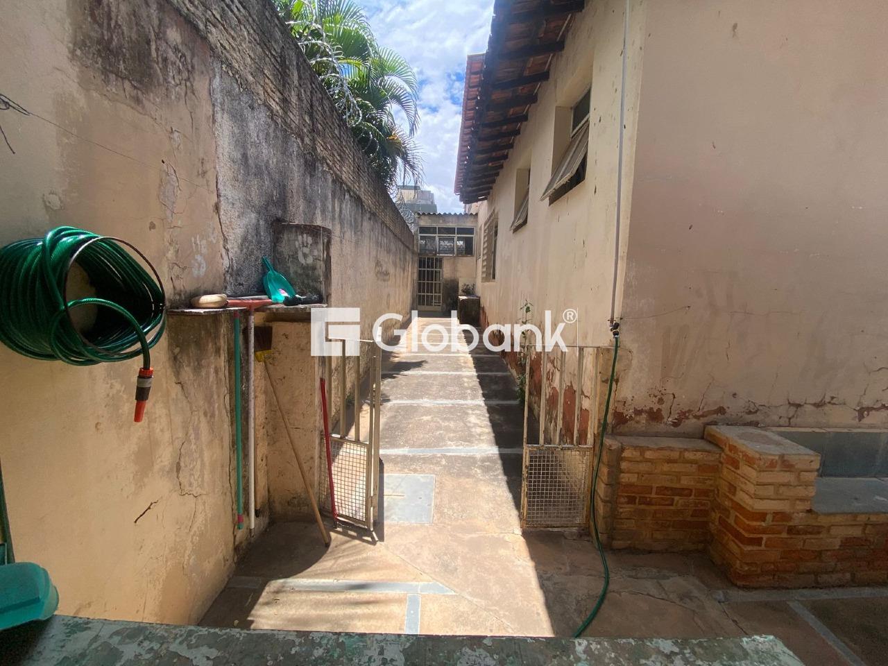 Casa 4 quartos à venda Todos os Santos 550m² Montes Claros MG: 