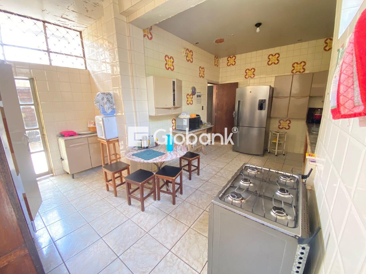Casa 4 quartos à venda Todos os Santos 550m² Montes Claros MG: 