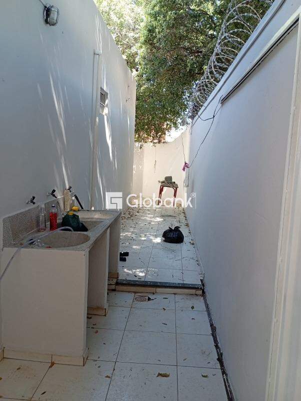 Casa 2 quartos à venda São Judas Tadeu 90m² Montes Claros MG: 