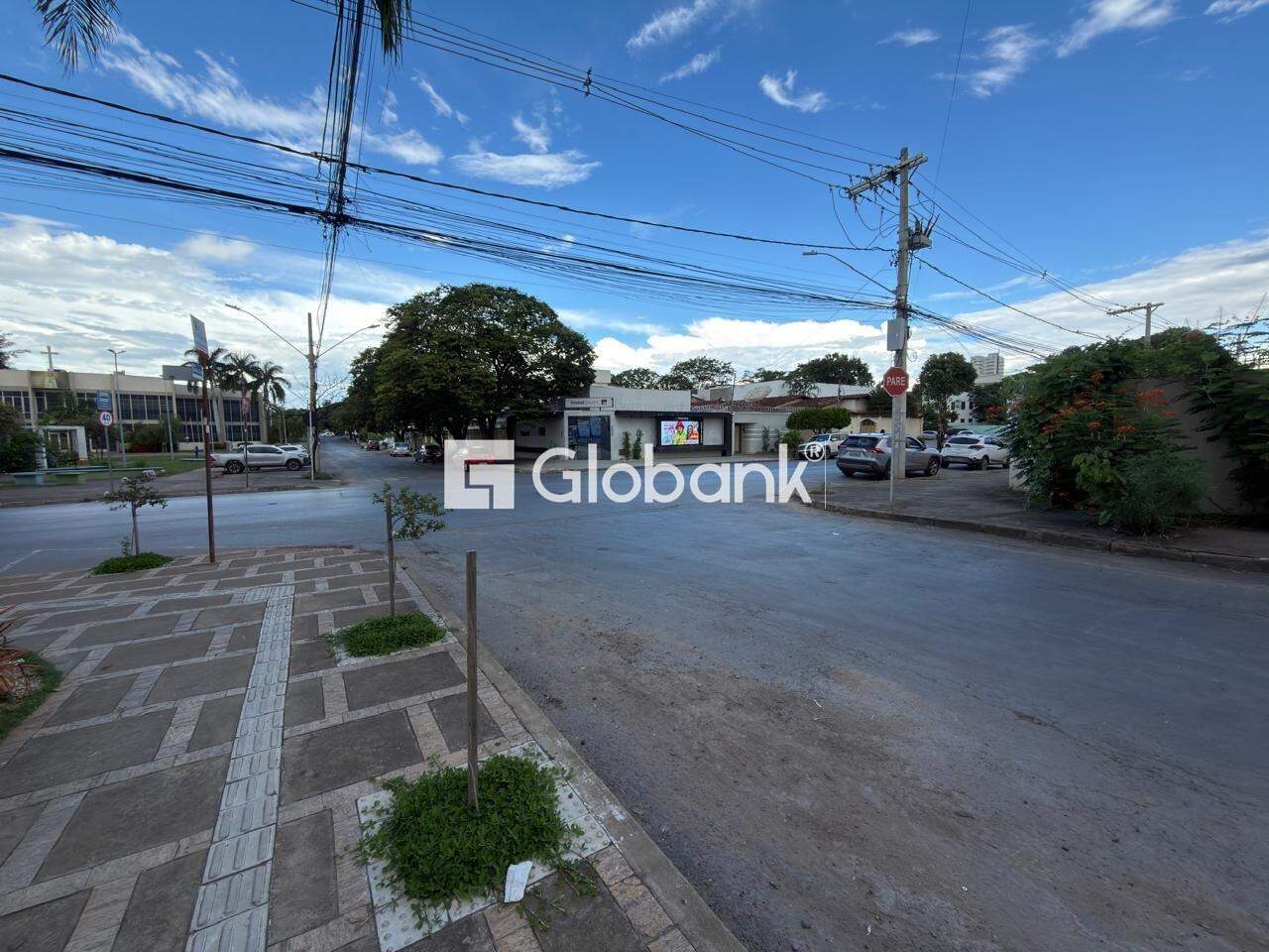 Ponto comercial para aluguel Jardim São Luiz 720m² Montes Claros MG: 