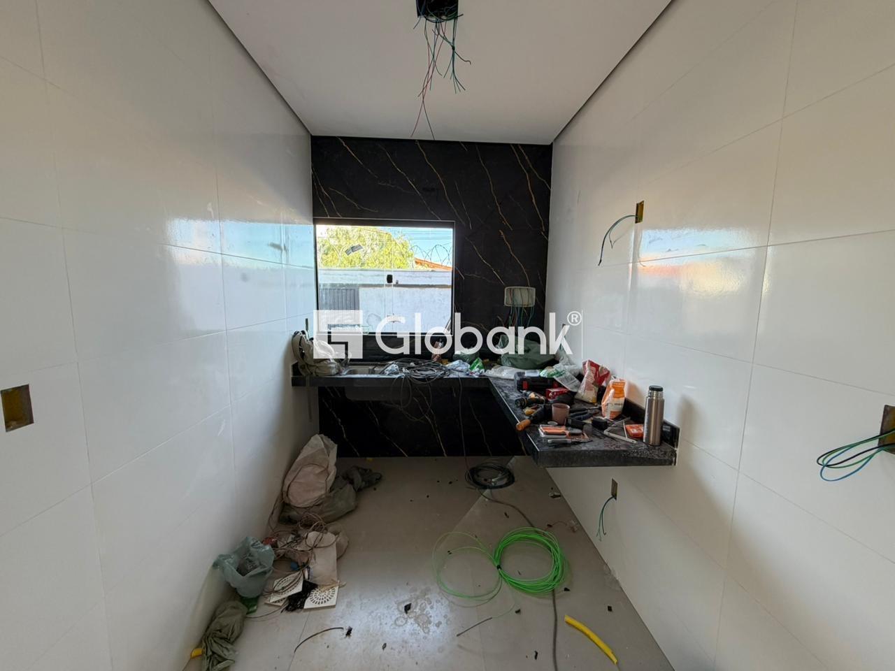 Casa 3 quartos à venda Independência 55m² Montes Claros MG: 