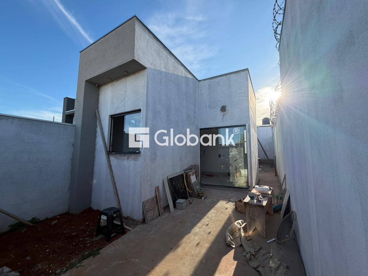 Casa 3 quartos à venda Independência 55m² Montes Claros MG: 