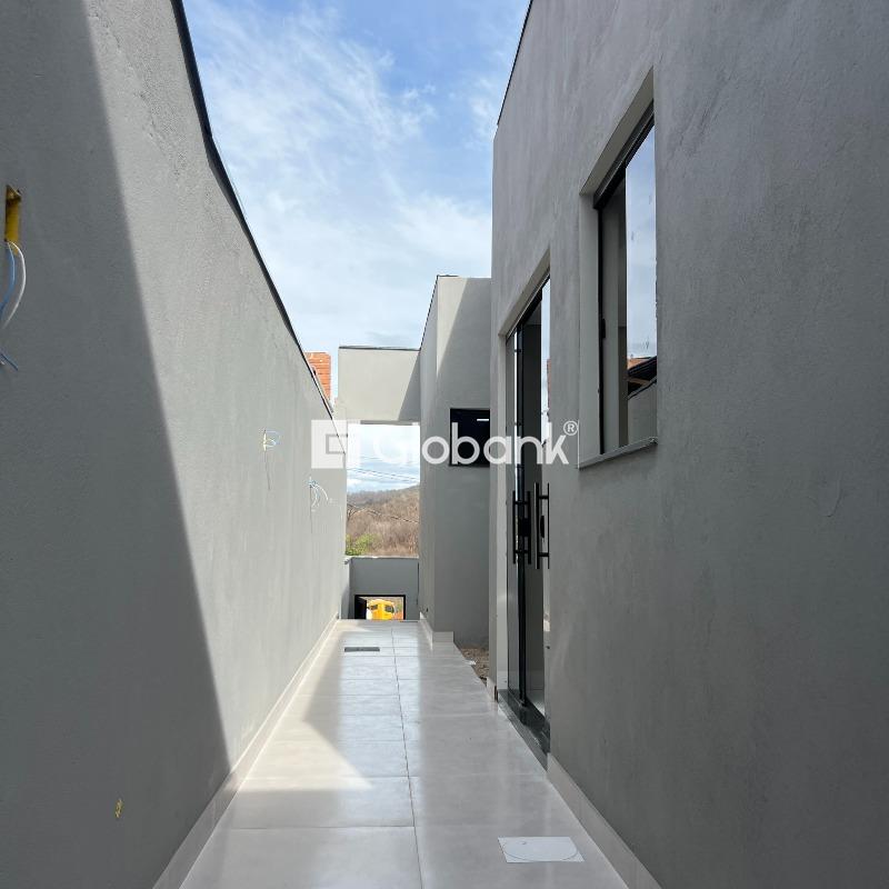 Casa 3 quartos à venda Residencial Sul Jacarandás 68m² Montes Claros MG: 