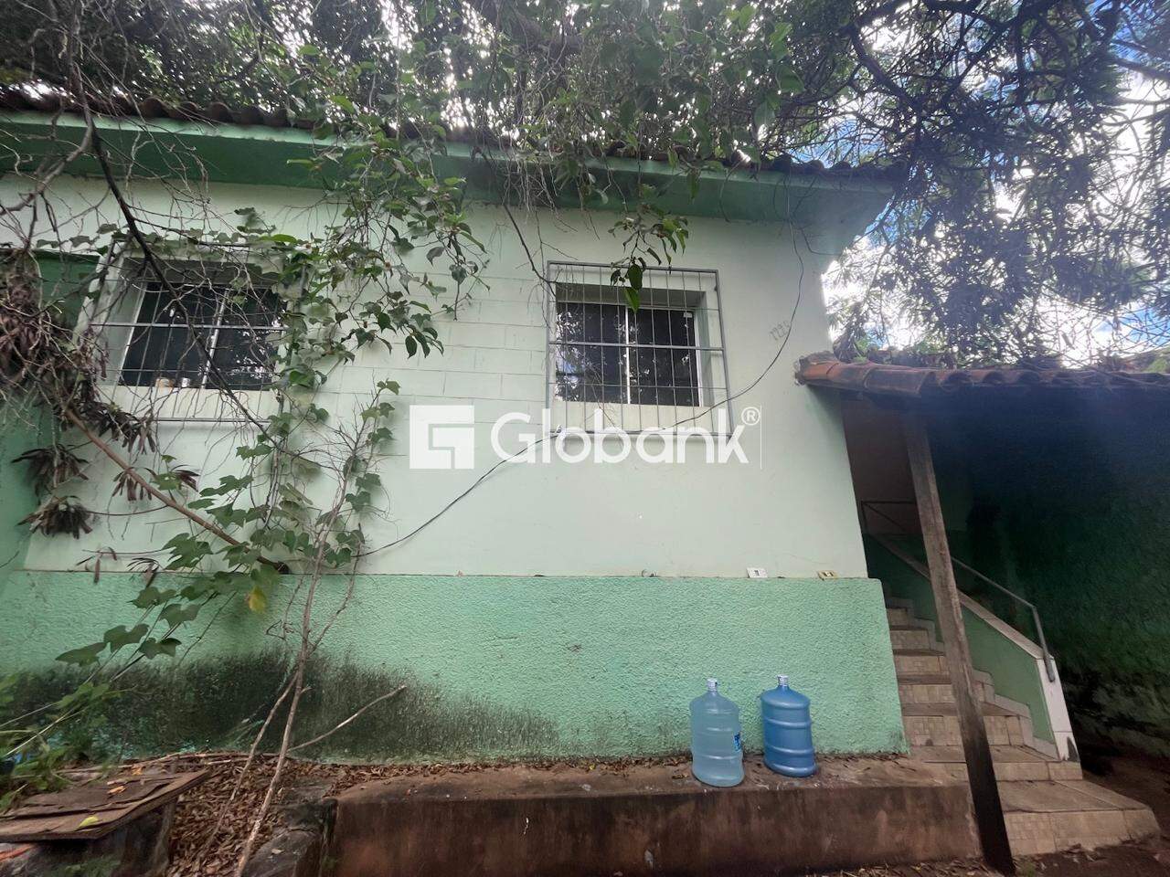 Casa 4 quartos à venda Centro 330m² Montes Claros MG: 