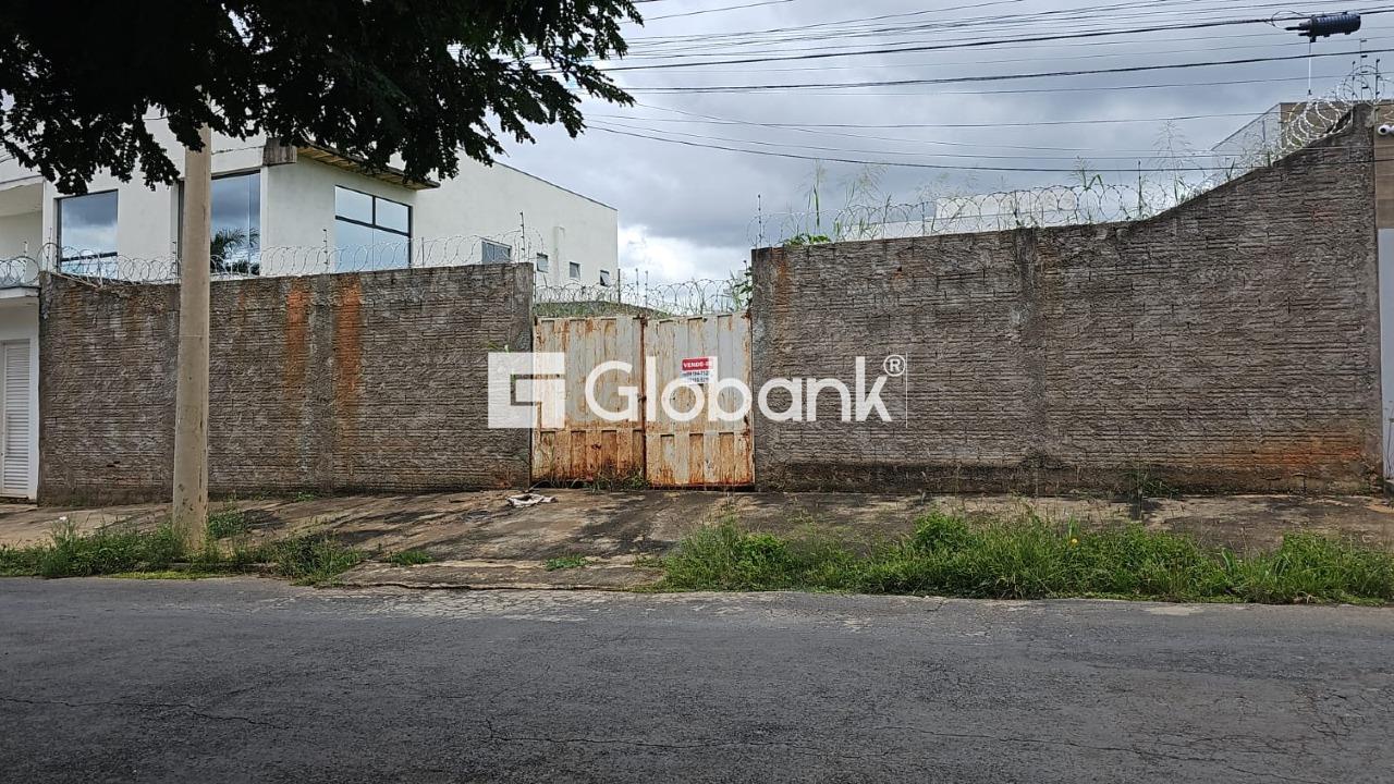 Terreno à venda Ibituruna 462,36m² Montes Claros MG: 