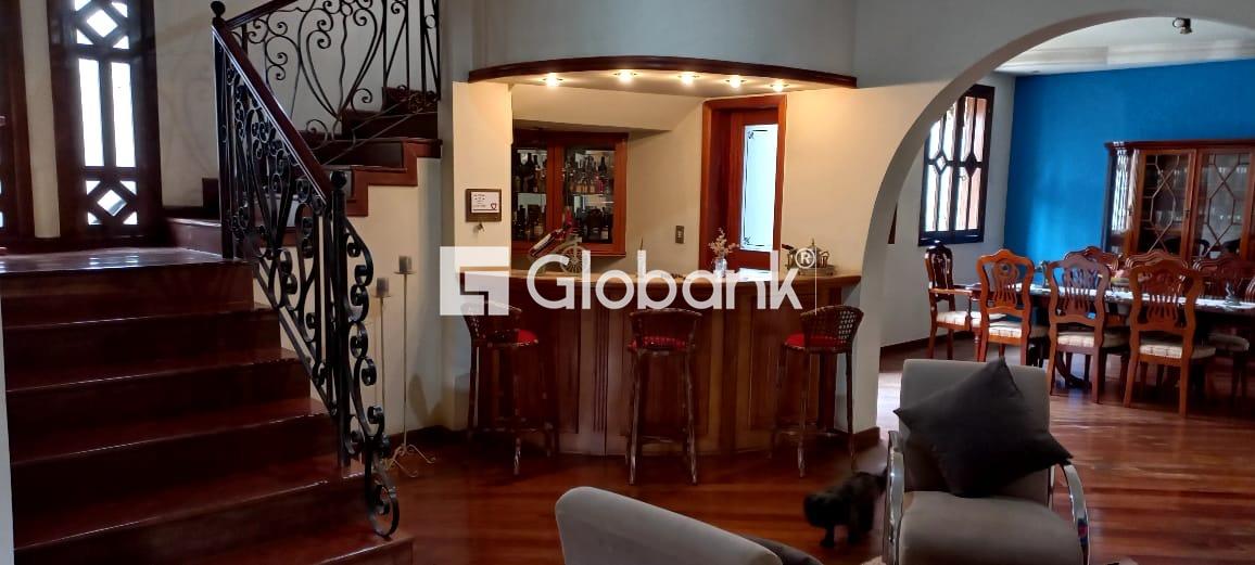 Casa 6 quartos à venda Ibituruna 360m² Montes Claros MG: 