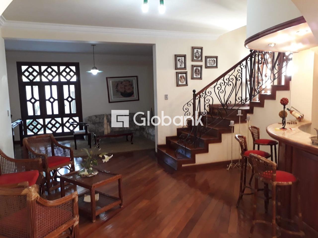 Casa 6 quartos à venda Ibituruna 360m² Montes Claros MG: 