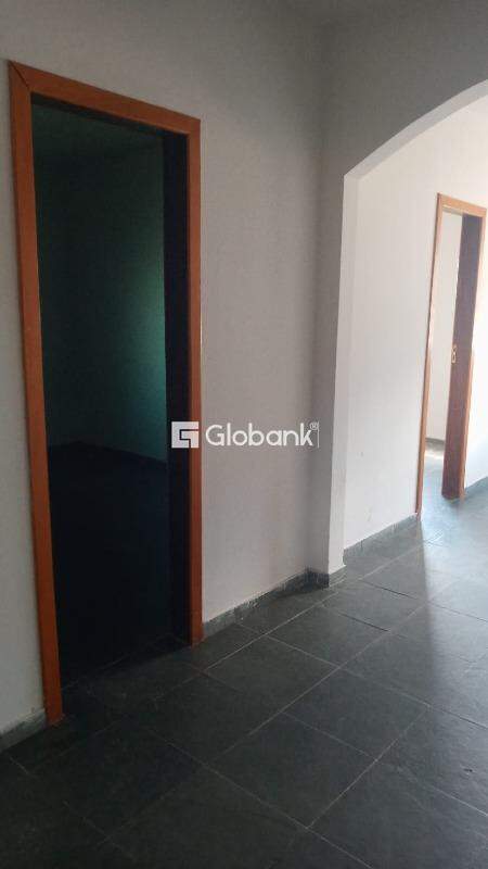 Casa 6 quartos à venda Jardim Panorama 150m² Montes Claros MG: 