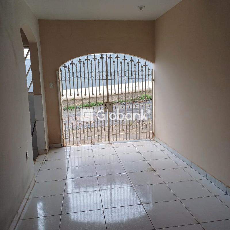 Casa 6 quartos à venda Jardim Panorama 150m² Montes Claros MG: 