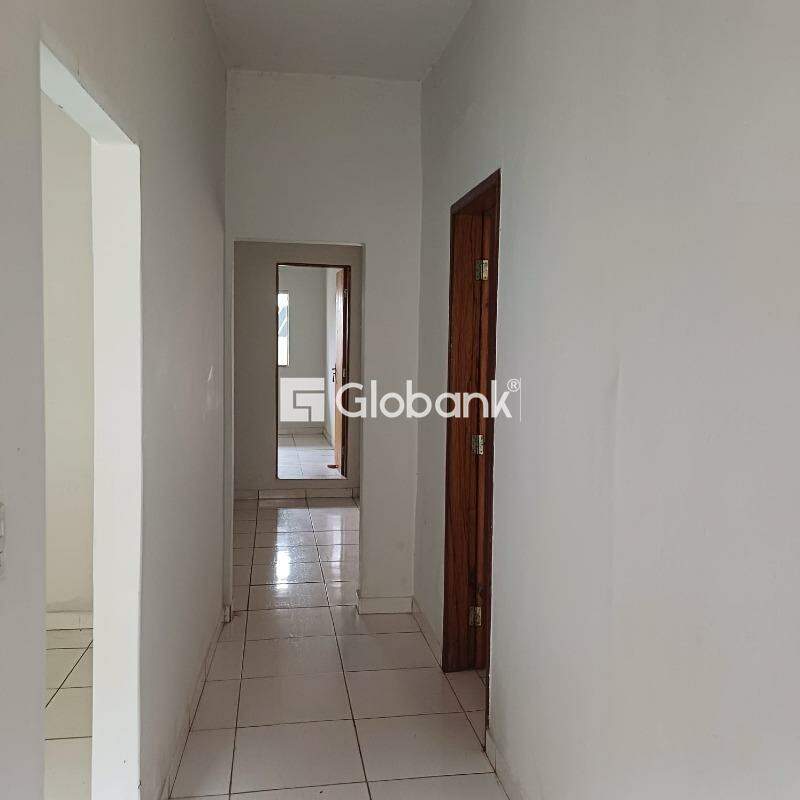 Casa 6 quartos à venda Jardim Panorama 150m² Montes Claros MG: 