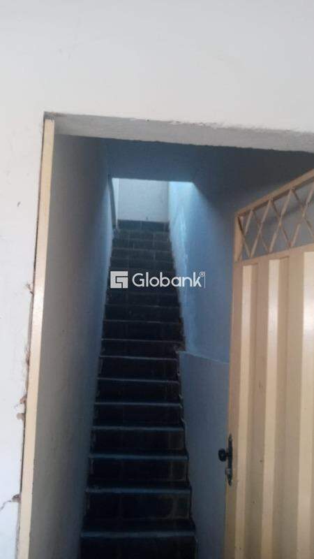 Casa 6 quartos à venda Jardim Panorama 150m² Montes Claros MG: 