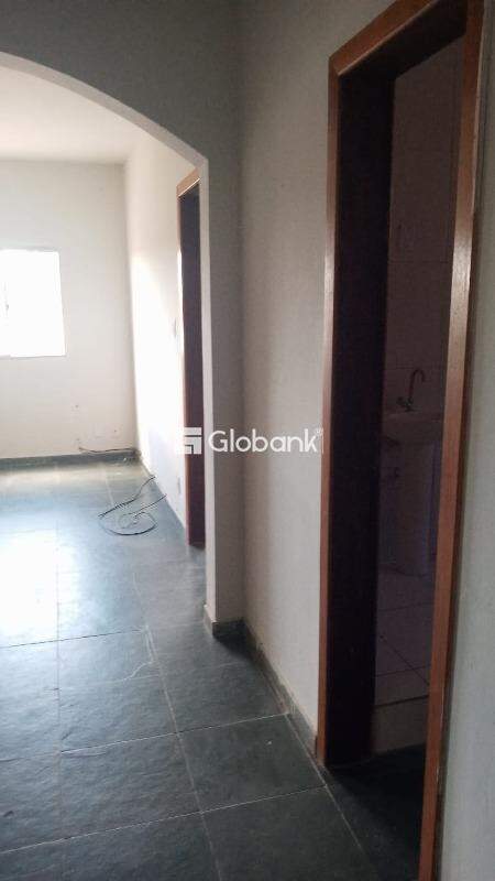 Casa 6 quartos à venda Jardim Panorama 150m² Montes Claros MG: 