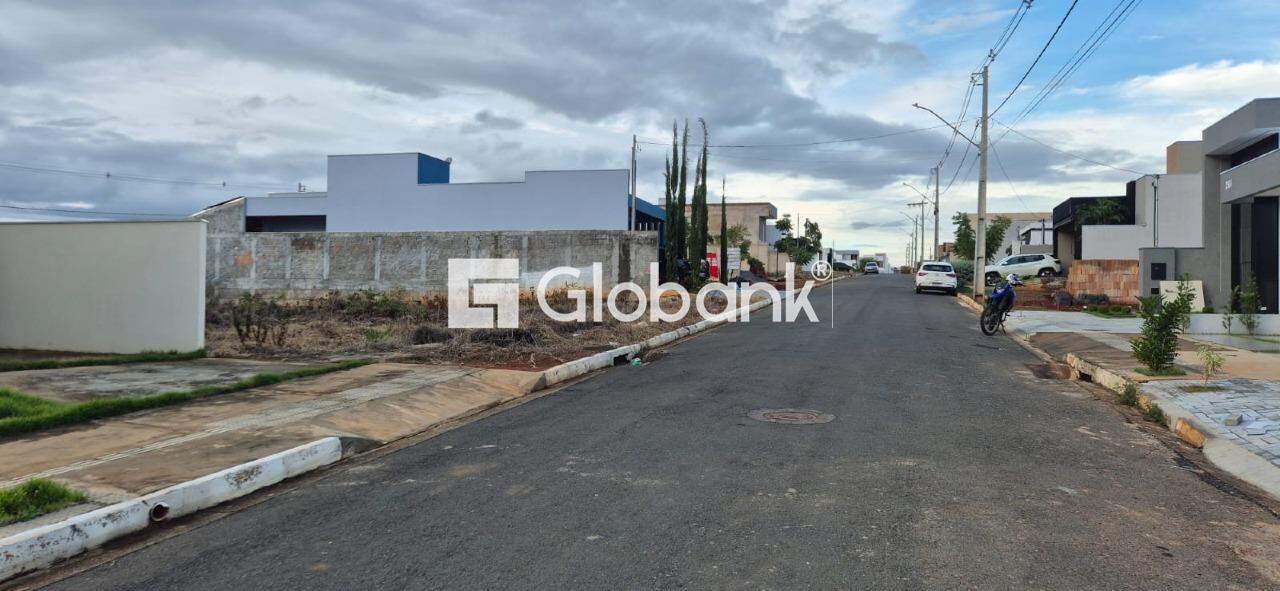 Terreno à venda Vila Áurea 180m² Montes Claros MG: 