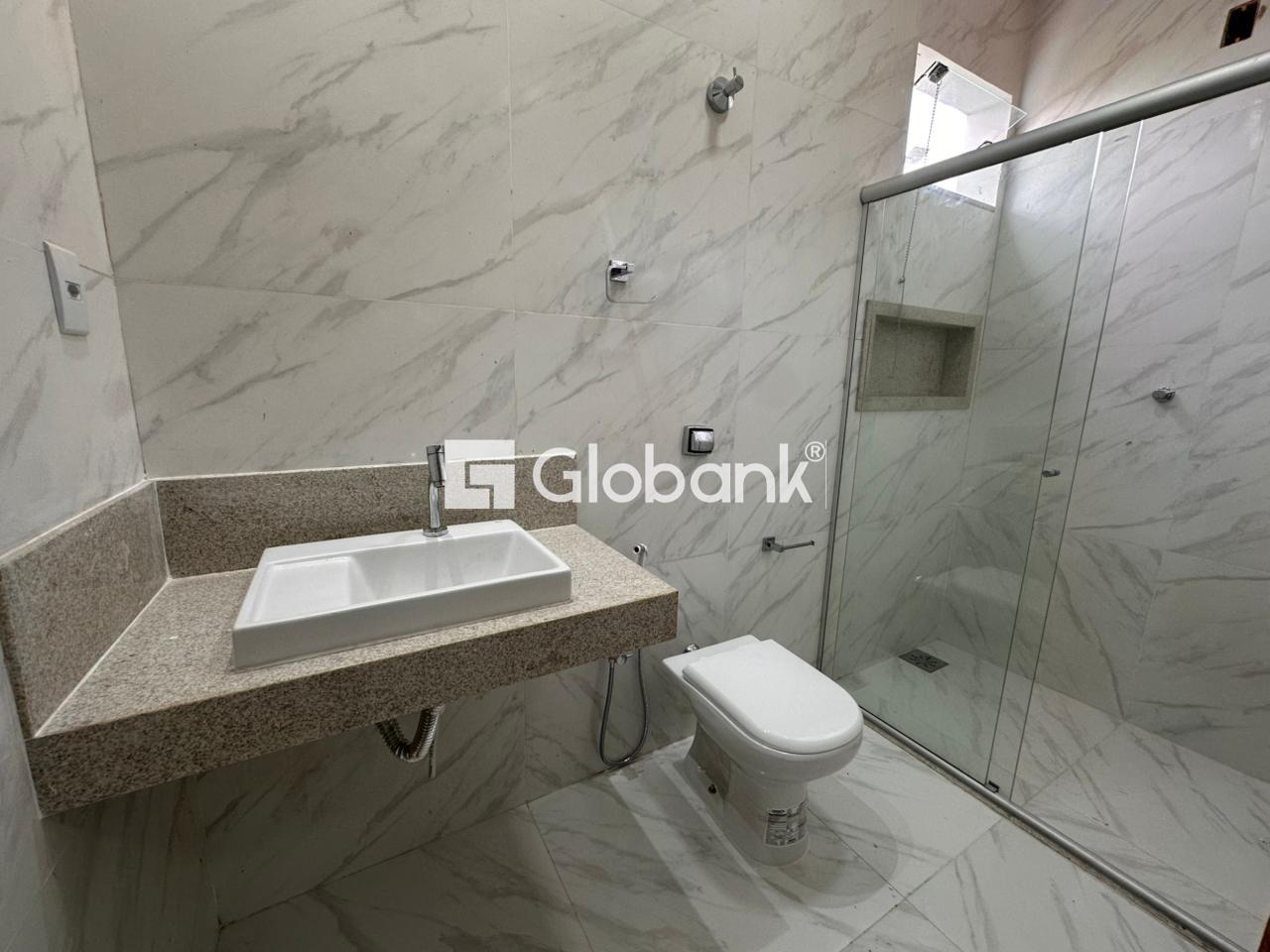 Casa 4 quartos à venda Augusta Mota 250m² Montes Claros MG: 