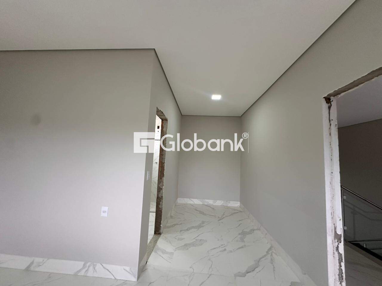 Casa 4 quartos à venda Augusta Mota 250m² Montes Claros MG: 