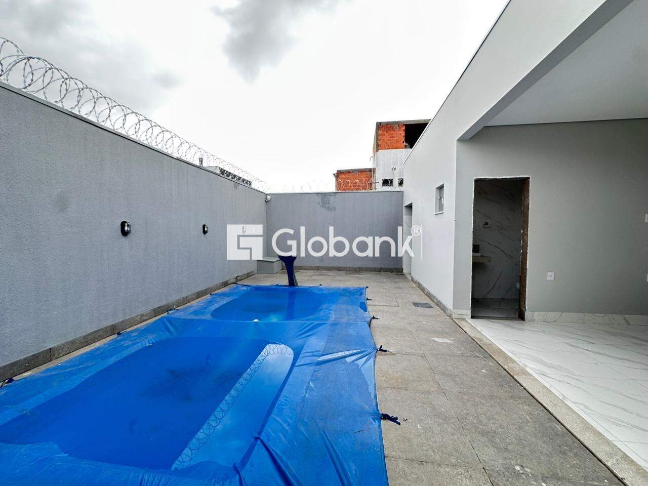 Casa 4 quartos à venda Augusta Mota 250m² Montes Claros MG: 