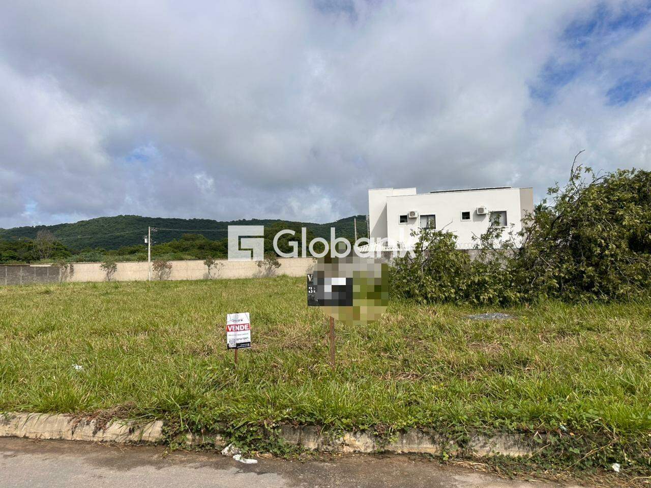 Terreno à venda Morada do Sol 300m² Montes Claros MG: 