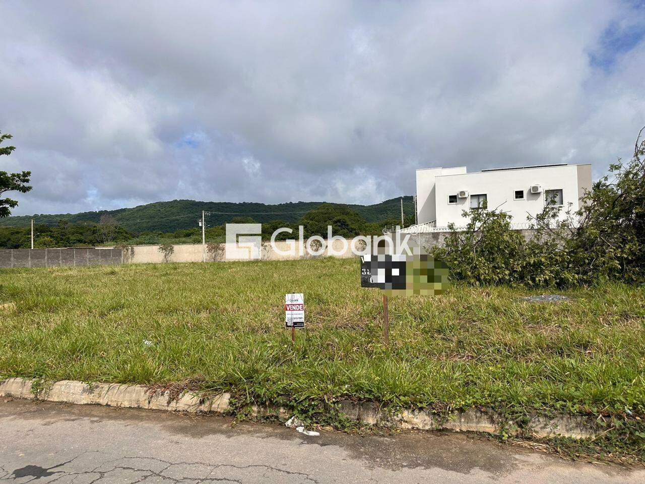 Terreno à venda Morada do Sol 300m² Montes Claros MG: 