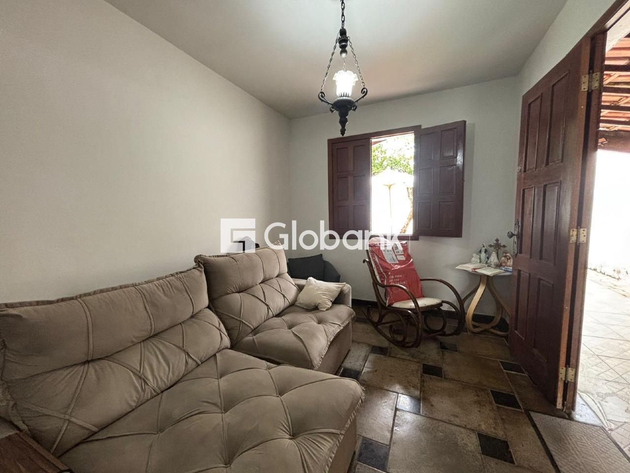 Casa 3 quartos à venda Cândida Câmara 300m² Montes Claros MG: 