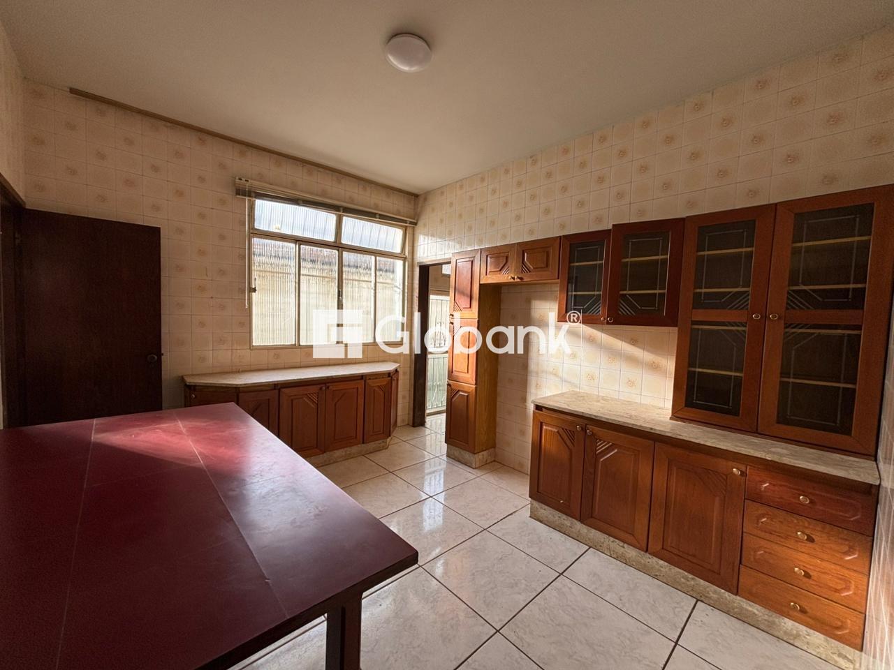 Casa 4 quartos para aluguel Todos os Santos 320m² Montes Claros MG: Cozinha