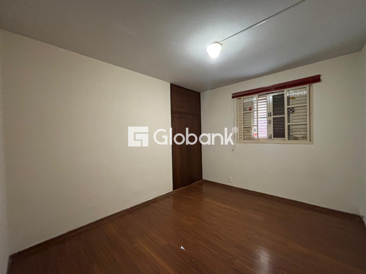 Casa 4 quartos para aluguel Todos os Santos 320m² Montes Claros MG: Sala