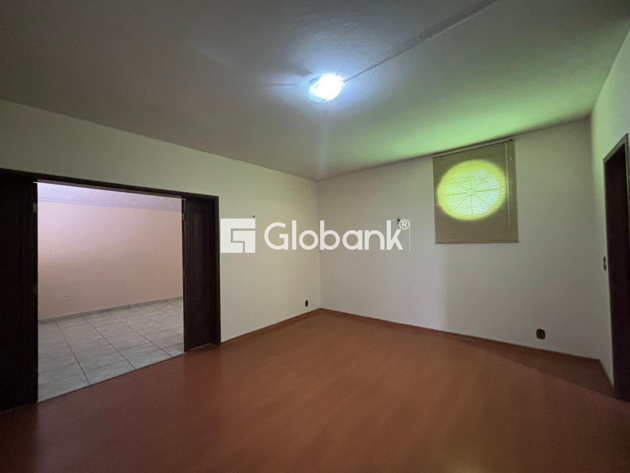 Casa 4 quartos para aluguel Todos os Santos 320m² Montes Claros MG: Sala