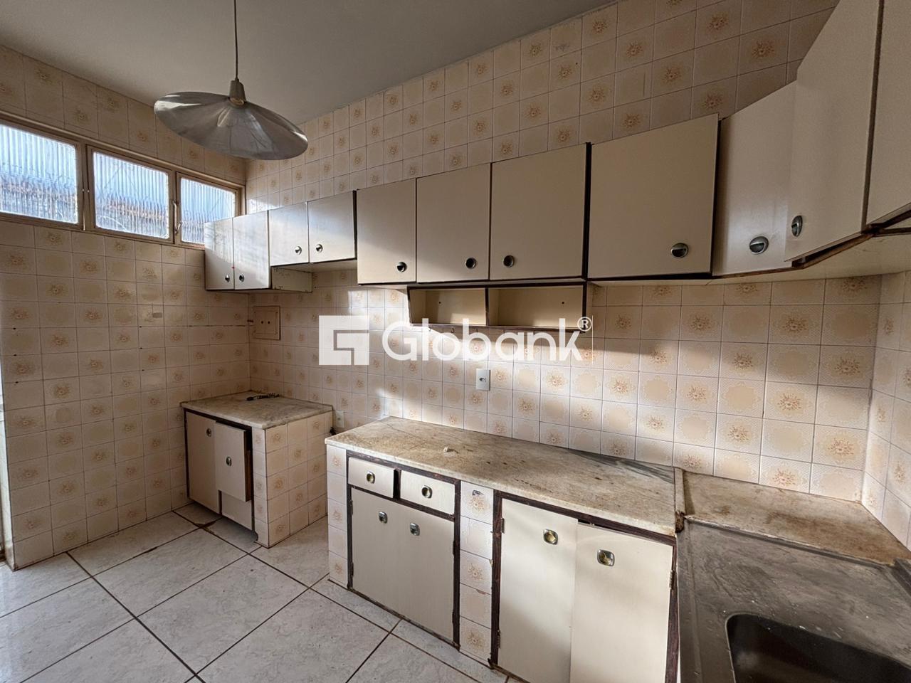Casa 4 quartos para aluguel Todos os Santos 320m² Montes Claros MG: Cozinha