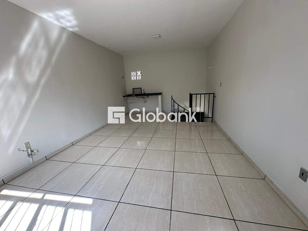 Ponto comercial para aluguel Centro 49,63m² Montes Claros MG: 