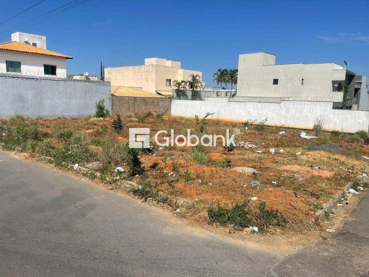 Terreno à venda Planalto 285m² Montes Claros MG: 