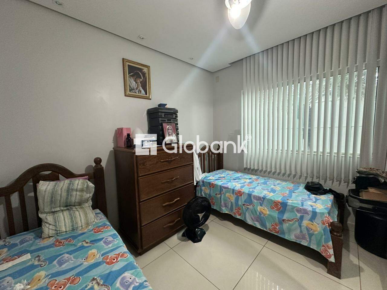 Casa 5 quartos para aluguel Ibituruna 360m² Montes Claros MG: 