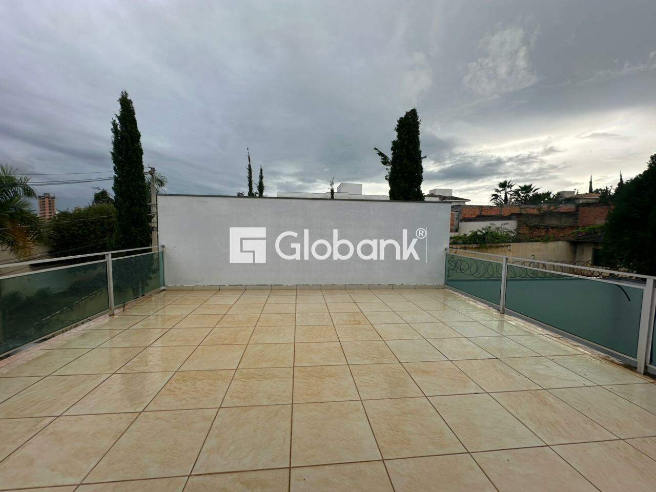 Casa 5 quartos para aluguel Ibituruna 360m² Montes Claros MG: 