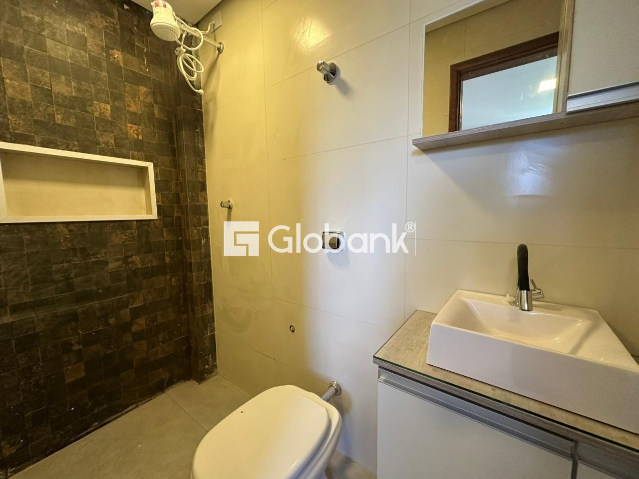 Apartamento 2 quartos para aluguel Todos os Santos 45m² Montes Claros MG: Banheiro social
